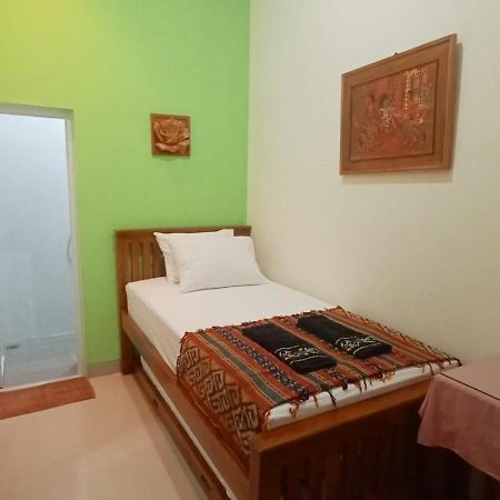 The Cabin Hotel Ambasador Yogyakarta Luaran gambar