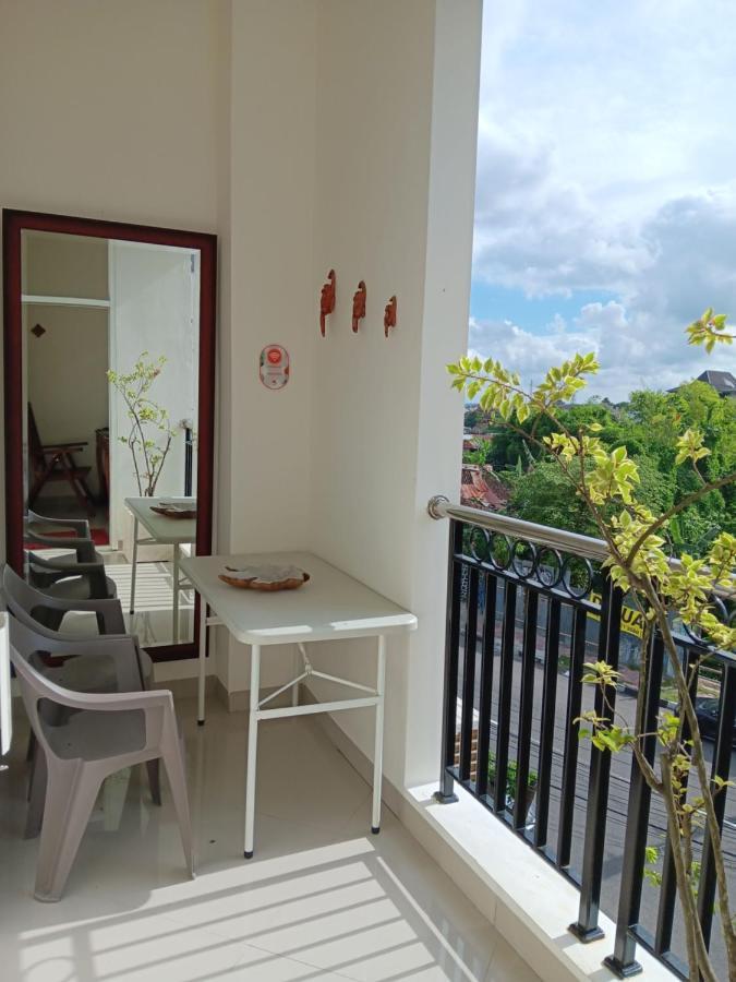 The Cabin Hotel Ambasador Yogyakarta Luaran gambar
