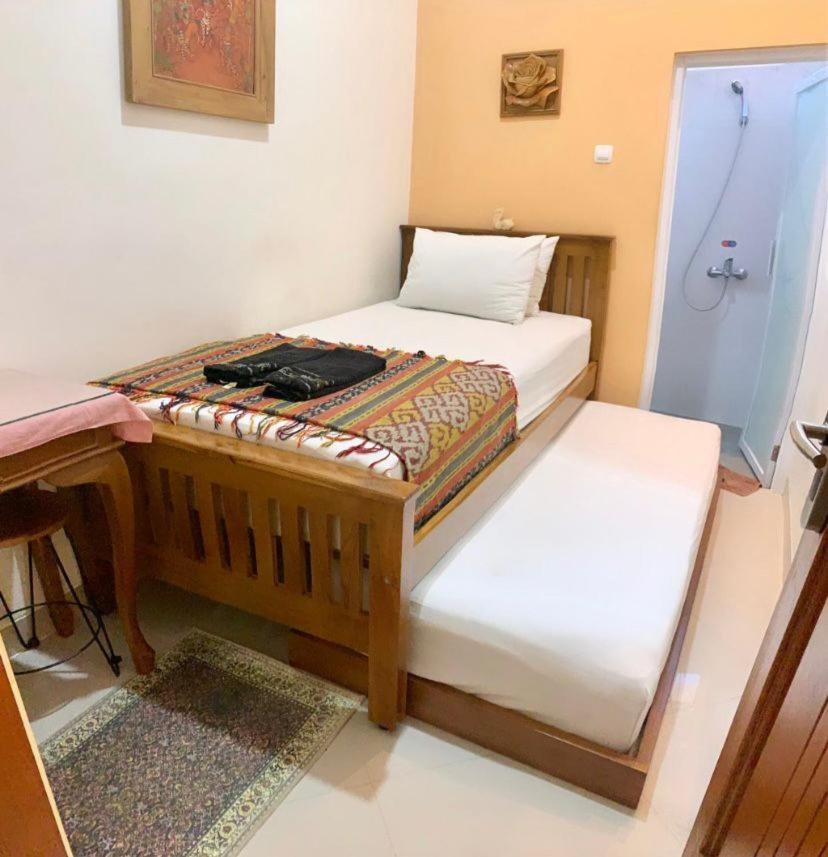 The Cabin Hotel Ambasador Yogyakarta Luaran gambar